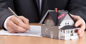 What It Takes To Rely Upon The Property Lawyers For Resolving Issues