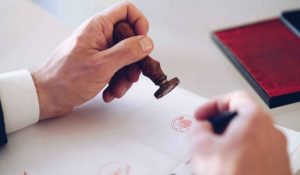 What Aspects Are Vital To Hire Quality Notary Services 