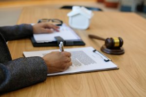 Factors to Hire a Workers Compensation Lawyer After a Workplace Injury