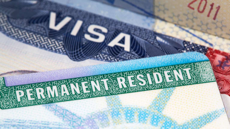 The Method You Should Manage an Employee Green Card in the United States